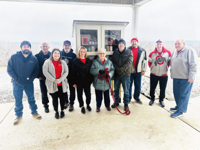 Richmond unites to provide Blessing Box